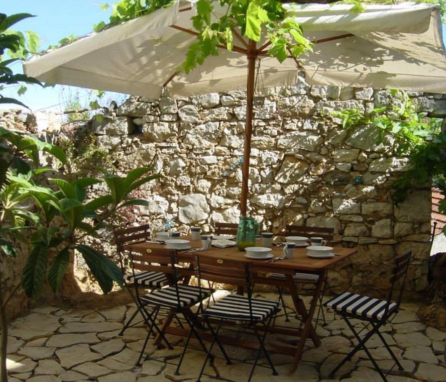 Hvar Architect'S House Pitve Bagian luar foto